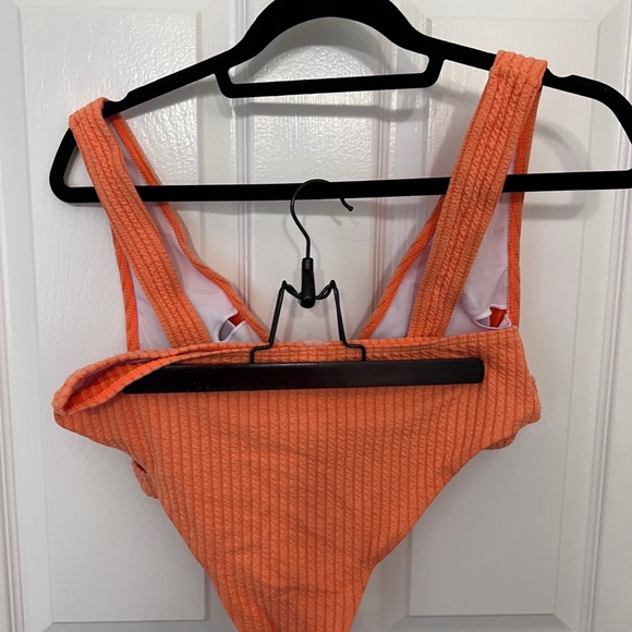 Orange Bikini - Picture 3 of 3